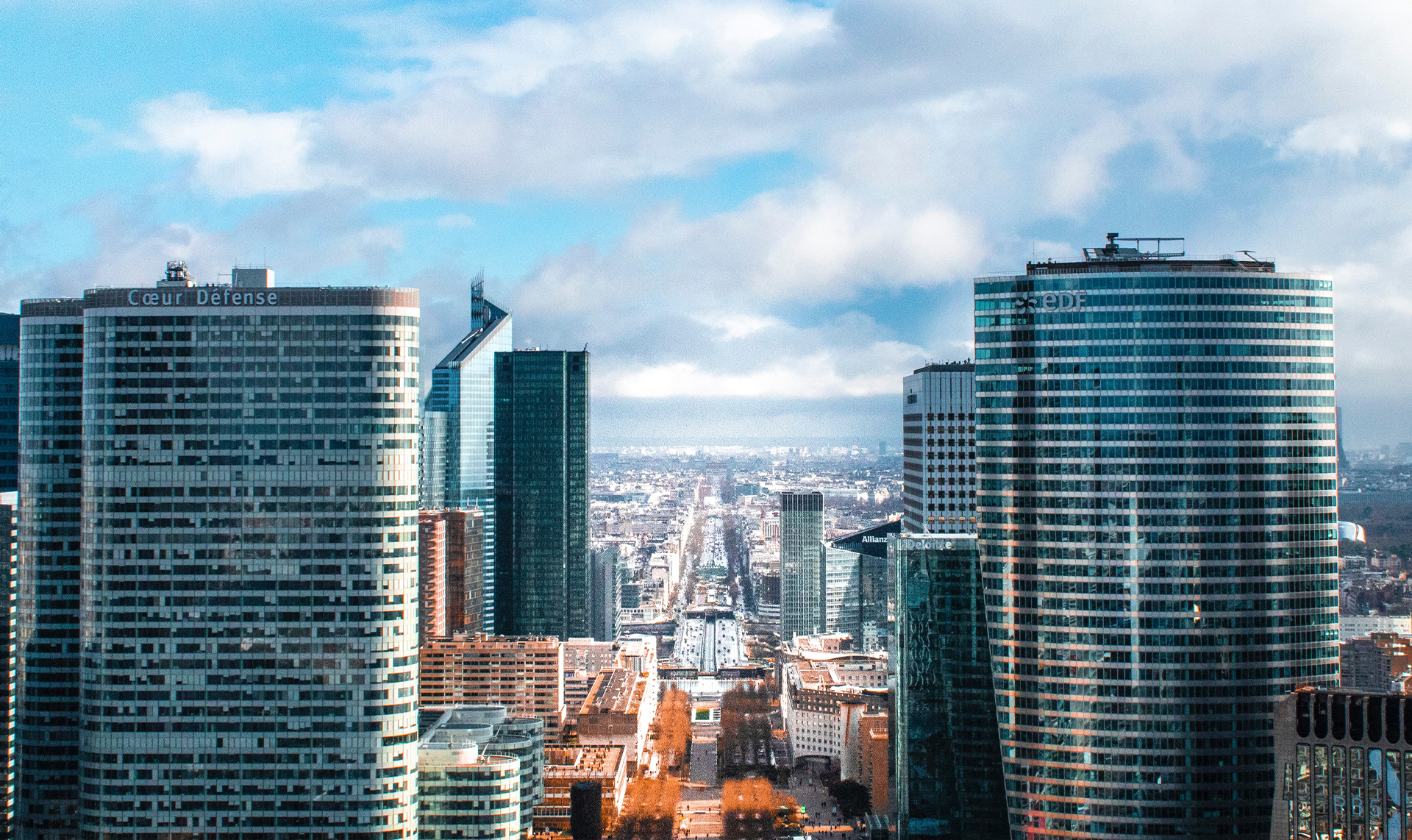 Taxi_Business_La_Defense